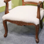Regal Crest Armchair - Image 3