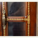 Royal Heritage Display Cabinet - Image 2